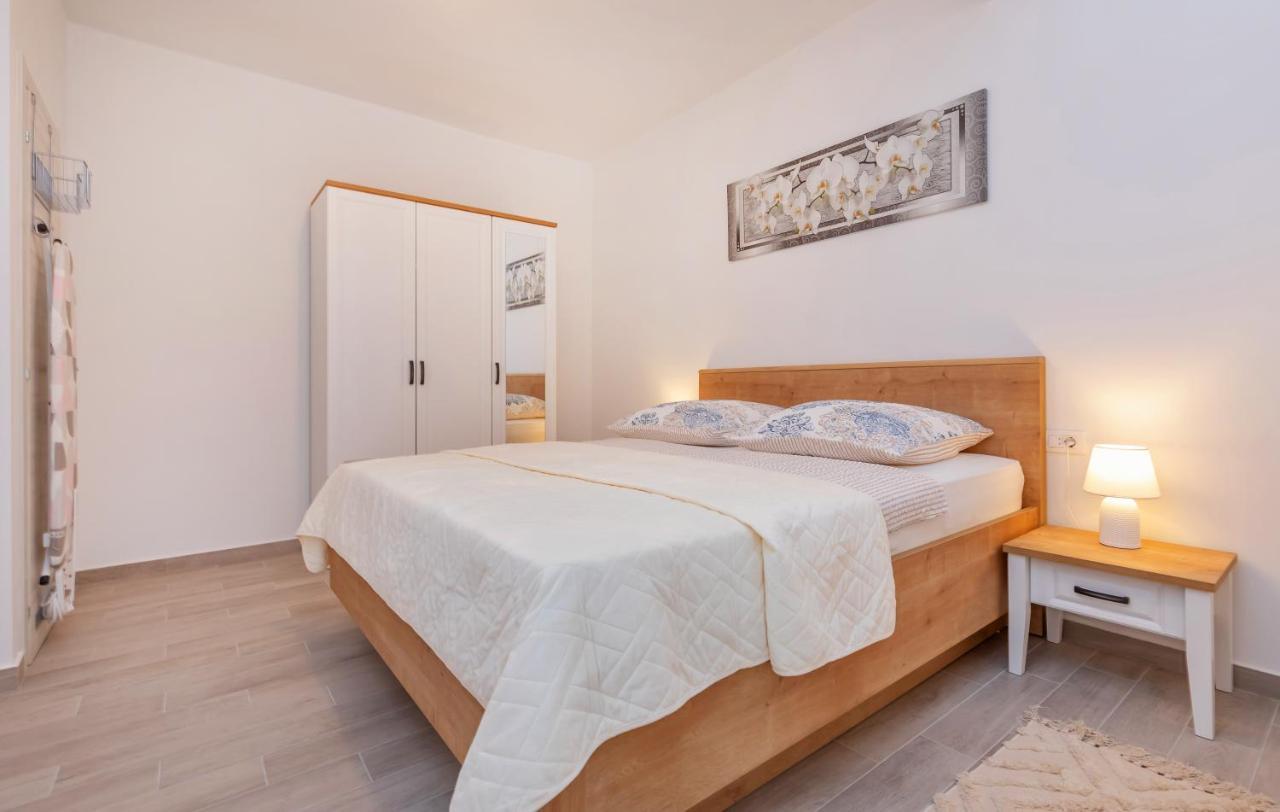 Apartments Cvijeta Dubrovnik Bagian luar foto