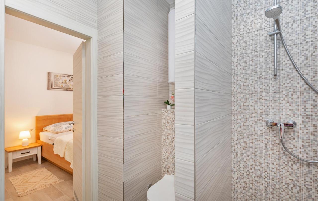 Apartments Cvijeta Dubrovnik Bagian luar foto