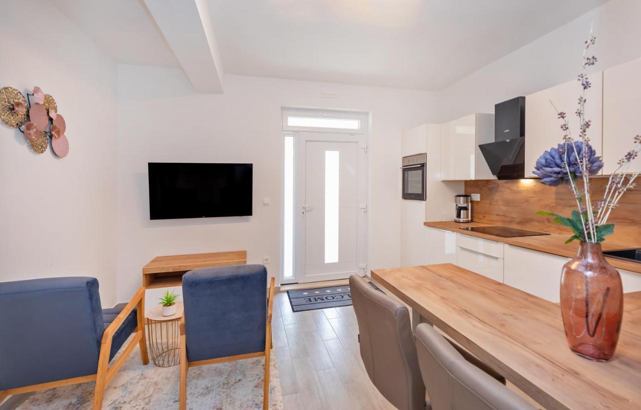 Apartments Cvijeta Dubrovnik Bagian luar foto